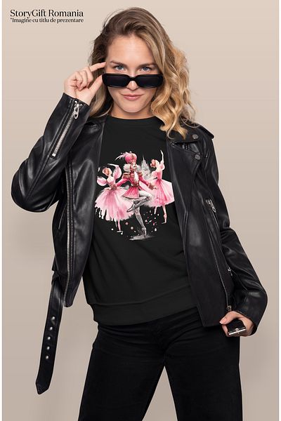 StoryGift Romania Tricou Femei Cu 2 Femei Si Un Soldat Care Danseaza La Un Bal, Petrecere, Haine D Blk_l