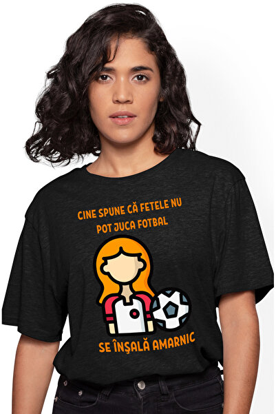 StoryGift Romania Tricou Femei Fata Si Minge Fotbal Text Cine Spune Ca Fetele...