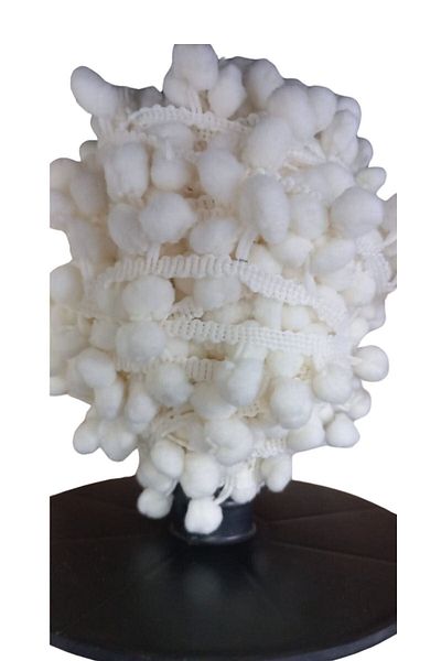 Emperium Row of Pompoms 1 Meter Cream