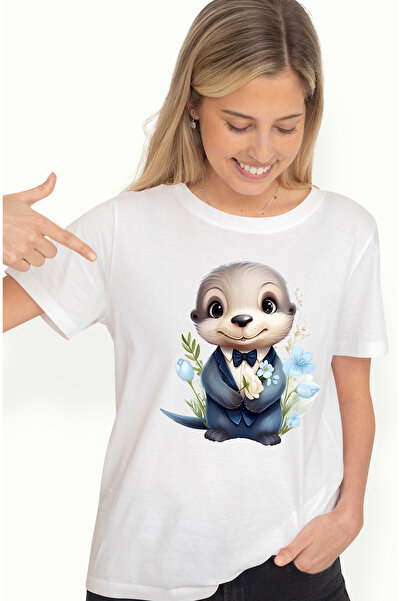 StoryGift Romania Tricou Femei Cu O Vidra Vesela Care Tine Niste Flori, Ilust...