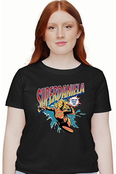 StoryGift Romania Tricou Femei Super Daniela, Supererou Sunt Aici Pentru Tine...