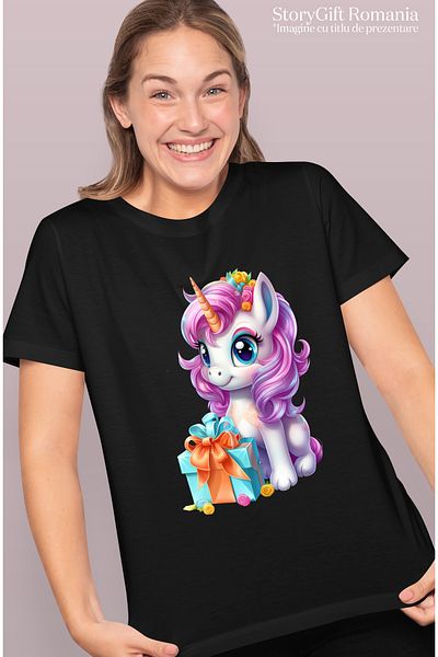 StoryGift Romania Tricou Femei Cu Un Unicorn Bucuros, Ilustratie, Cadou, Floricele, De Ziua Lui, Z Blk_l