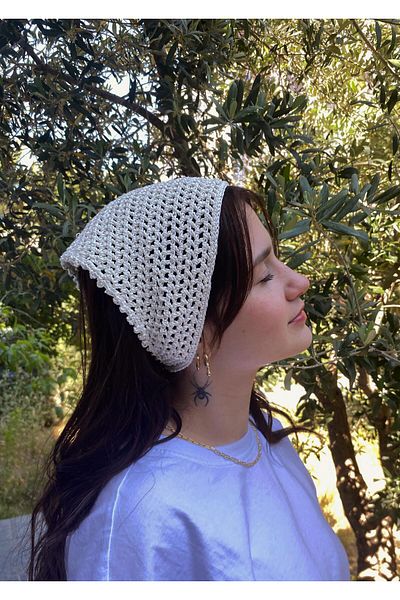 MELUSH White Color Veronika Model Bandana, Handmade Knitted Bandana