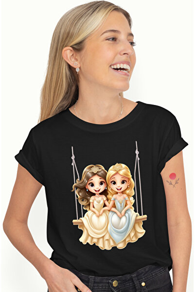StoryGift Romania Tricou Femei cu 2 printese care se dau in leagan, ilustrati...