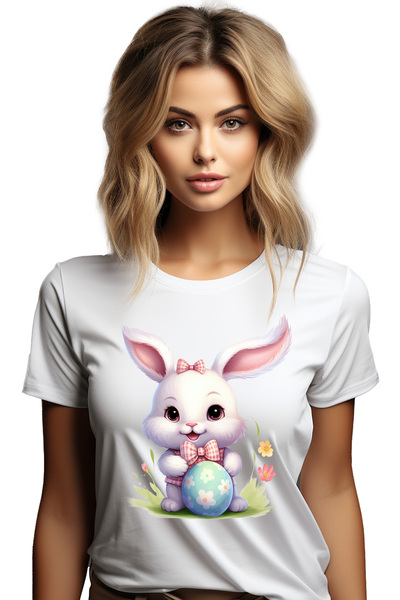 StoryGift Romania Tricou Femei cu un iepuras care tine un ou vopsit, floricel...