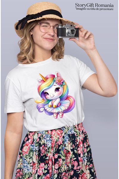 StoryGift Romania Women's T-shirt with an angry tiger, illustration, sticking its head out of the den, nervous with WHT_L