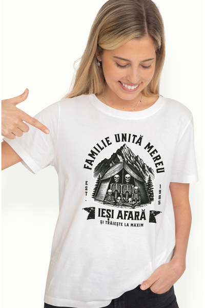 StoryGift Romania Tricou Femei Familie unita mereu. Skeleti in aventura iubir...