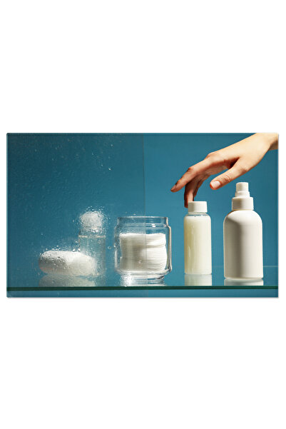 StoryGift Romania Tablou Canvas Produse De Igiena Pe Raft In Baie Accesorii P...