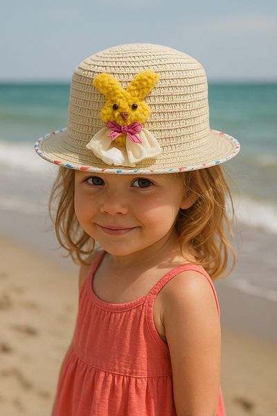 LAGRANZE Baby Girl 1-3 Years Old Summer Straw Children's Hat with Toys