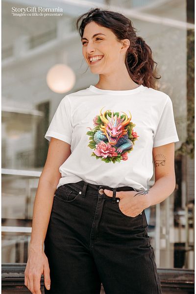 StoryGift Romania Tricou Femei cu un dragon furios, ilustratie, anul dragonului, plante, floricele WHT_M