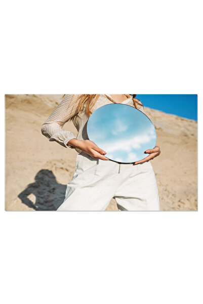 StoryGift Romania Tablou Canvas Eleganta Si Refined Femeie Cu Stil Purtaand O...