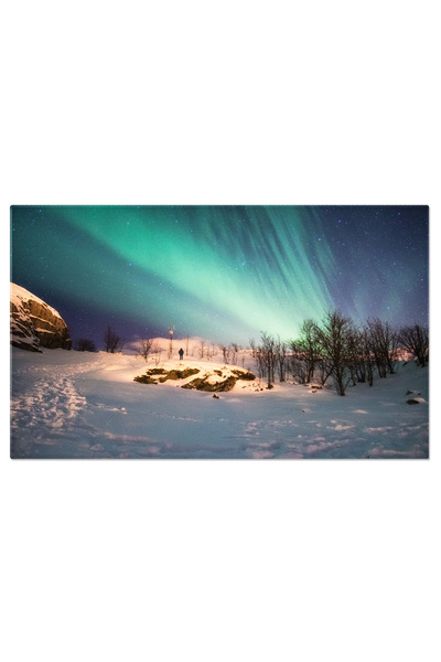 StoryGift Romania Tablou Canvas Peisajul Unei Munti Inzapezite Cu Aurora Boreala O Imagine Spectaculoasa A Natur