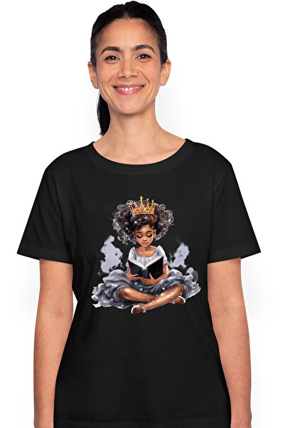 StoryGift Romania Tricou Femei cu o fetita de culoare care tine o carte in brate, o ia somnul, cor BLK_L