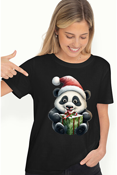 StoryGift Romania Tricou Femei cu un urs Panda care poarta o caciula de Craci...