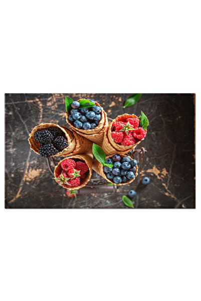 StoryGift Romania Tablou Canvas Fructe De Padure In Gofre Facute In Casa Ca Simbol Al Verii O Delicatesa Racorit