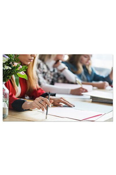 StoryGift Romania Tablou Canvas Moda Si Stil Editori De Revista Lucrand Cu Pa...