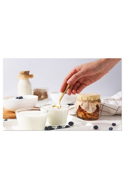 StoryGift Romania Tablou Canvas Iaurt Cu Fructe Pe Fundal Alb In Gustari Delicioase Intro Armonie De Gusturi Si