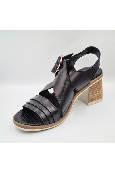 Mammamia D25Ys-2605 Black Genuine Leather Thick Heeled (6cm) Women's Sandals
