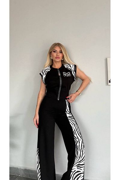 Bella Belluci Patterned Suit with Side Zipper and Leg Detail