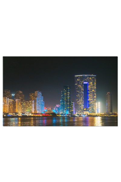 StoryGift Romania Tablou Canvas Vedere Nocturna A Turnurilor De Locuinte In D...