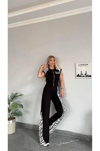 Bella Belluci Patterned Suit with Side Zipper and Leg Detail