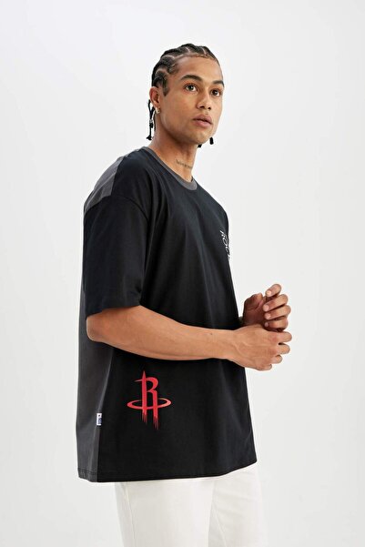 DeFacto Defactofit Nba Houston Rockets Oversize Fit Crew Neck Printed Short Sleeve T-Shirt T8826Az24Sm