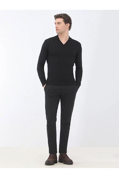 Kip Pulover din tricotaje din amestec de lână cu gât polo negru