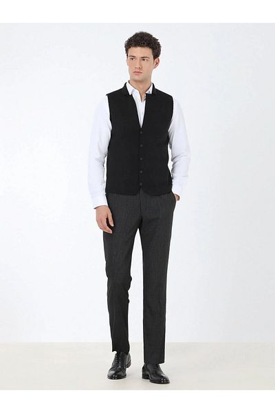 Kip Black Knitwear Vest - Plain Knit Design