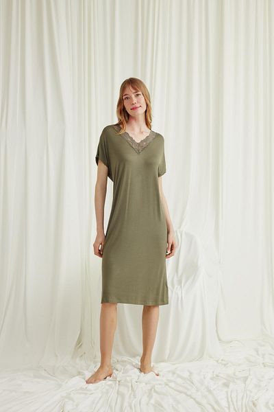 MONAMİSE Short Sleeve Nightgown with Lace Collar