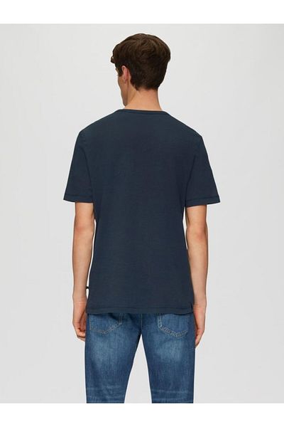 s.Oliver Tricou bărbătesc din bumbac, cu un buzunar, guler rotund și croială regulată, bleumarin închis, L