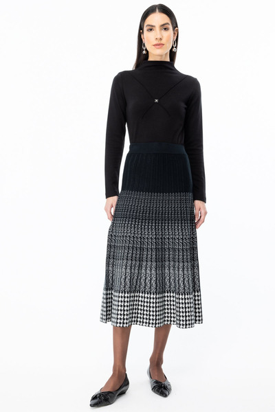 ON Fusta de tricotaje de lungime midi cu pliuri în carouri la modă