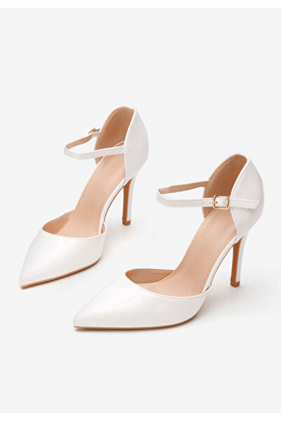 B T Shoes Dottie White Elegant Heeled Shoes