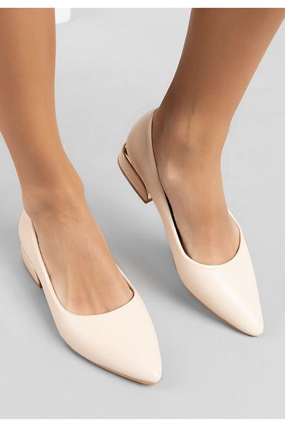 B T Shoes Pantofi Cu Toc Mic Bertesa V2 Bej
