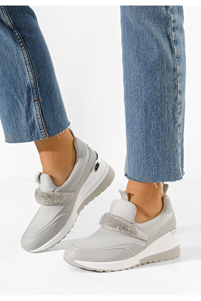 B T Shoes Šedé dámské tenisky na klínku Rubica