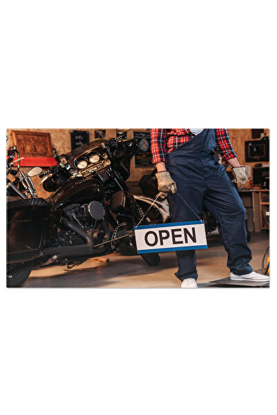 StoryGift Romania Tablou Canvas Munca Si Tehnica Imagine Cropped Cu Un Angajat Al Statiei De Reparatii Biciclete