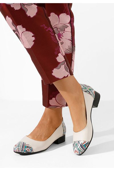 B T Shoes Pantofi Cu Toc Mic Romina V3 Bej