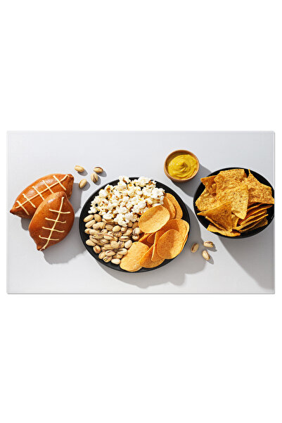 StoryGift Romania Tablou Canvas Diferite Gustari Pentru Bere Pe Fundal Luminos In 2024 Nachos, Aripioare Si Sosur