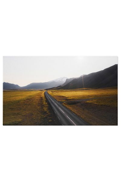 StoryGift Romania Tablou Canvas - Peisaj Islandez Innorat, Vizualizare Cu Drona, Munti Si Ceturi