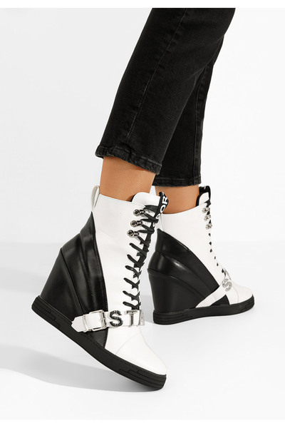 B T Shoes Bílé dámské tenisky na klínku Candy