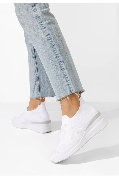 B T Shoes Bílé dámské tenisky na klínku Boka