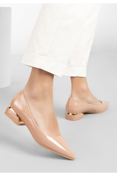 B T Shoes Bertesa Beige Low Heel Shoes