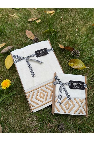 Fantastic Collection Special Velvet Gift Towel Set with Border Embroidered Geometric Pattern