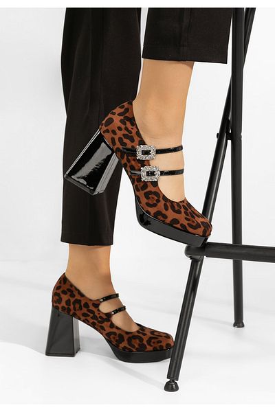 B T Shoes Elany Leopard Chunky Heel Shoes
