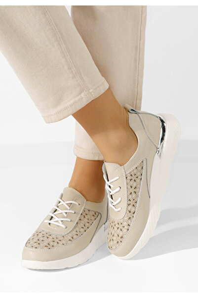 B T Shoes Tělové kožené dámské sneakersy Calyse