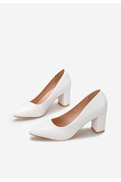 B T Shoes Sanira White Chunky Heel Shoes