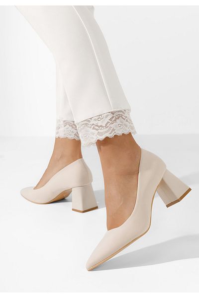 B T Shoes Pantofi Cu Toc Gros Calisie Bej