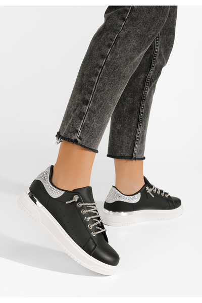 B T Shoes Černé dámské tenisky Livateia