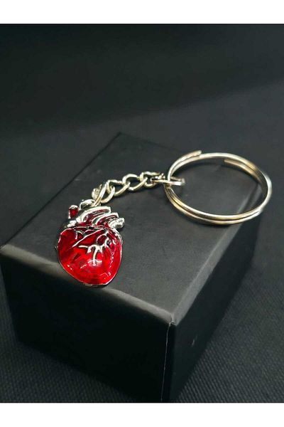 sarıyer silver Realistic Themed Steel Keychain with Heart Figure Suitable for Daily Use