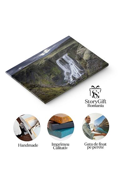 StoryGift Romania Tablou Canvas: Peisaj Islandez De La Inaltime - Peisaj, Islanda, Munti, Nori