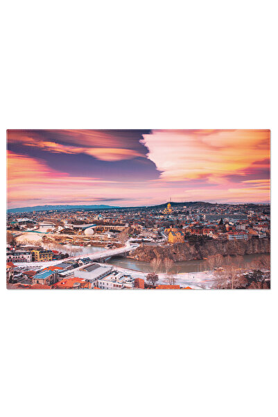 StoryGift Romania Tablou Canvas Tbilisi, Georgia, Nori Uimitori In Forma De V...